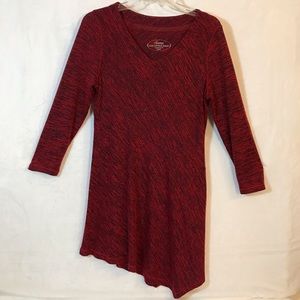 SOMA red and black lounge angled bottom shirt